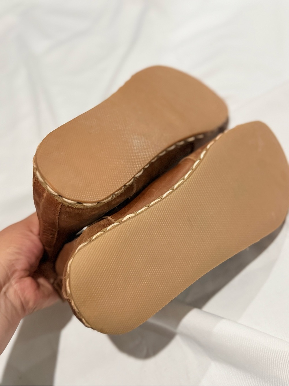 Atlantis Barefoot Chelsea Tan Leather Slip-In Shoes Booties 8.5 - Picture 7 of 10
